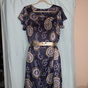 Banana Republic paisley dress - EUC 😃